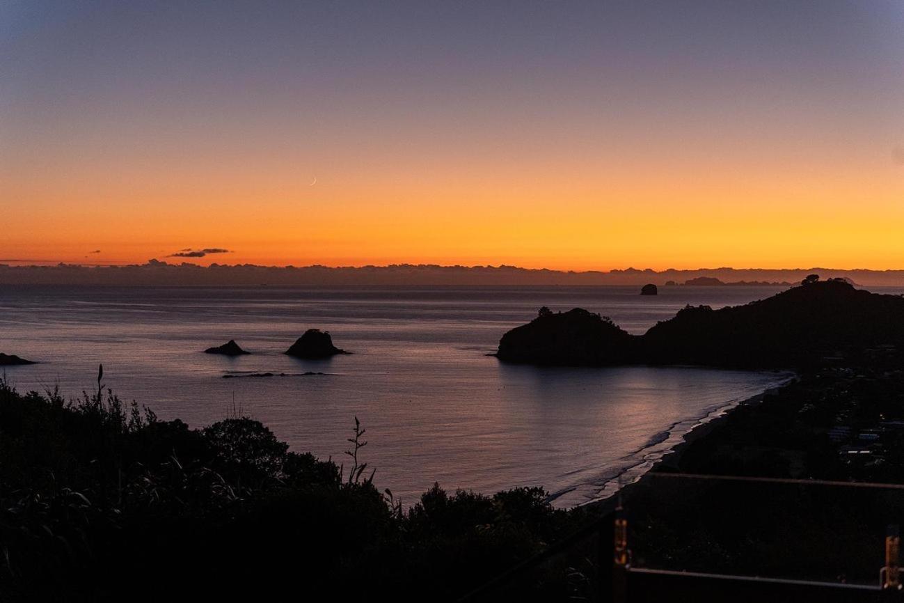 Cathedral Cove And Sunrise Apartamento Hahei Exterior foto