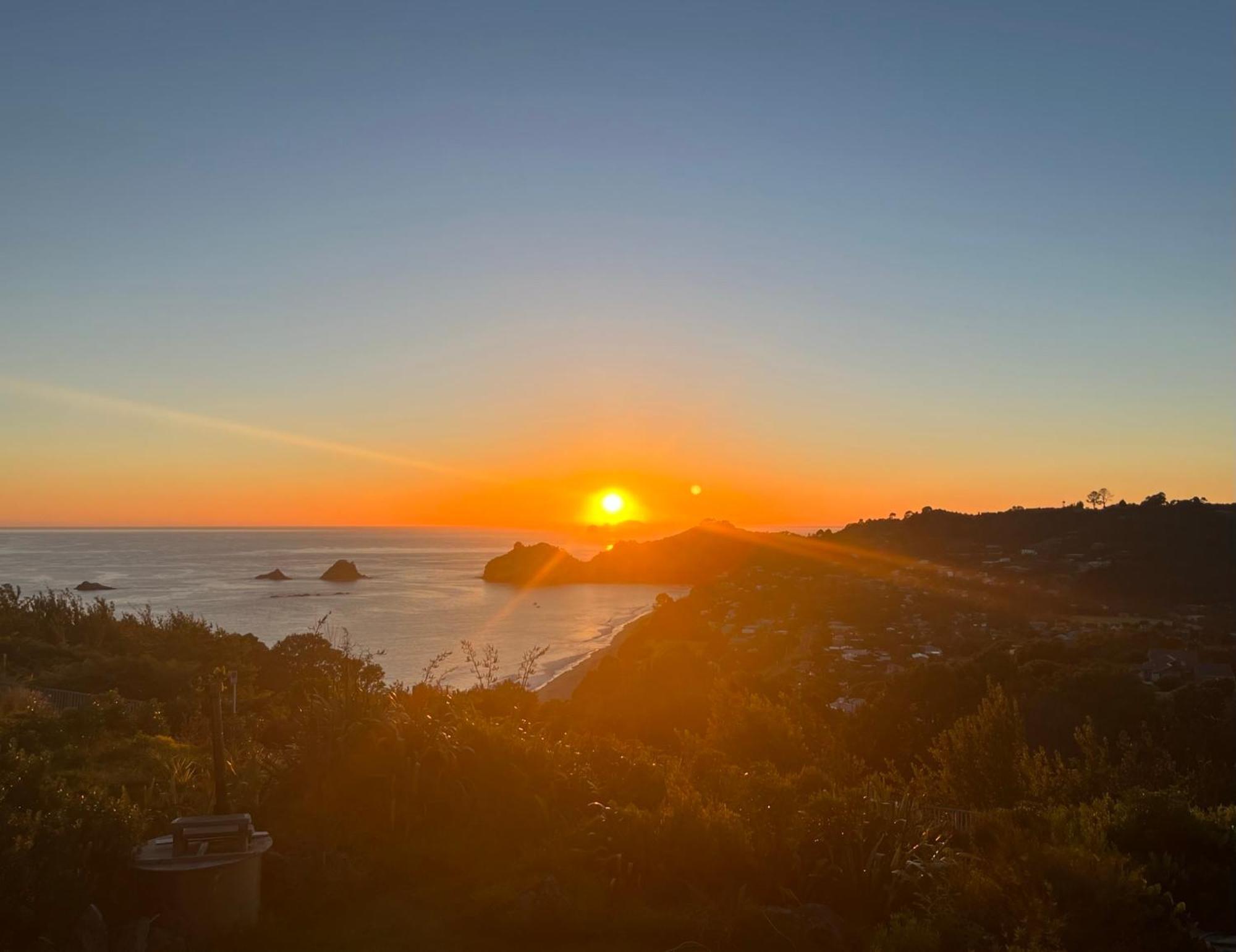 Cathedral Cove And Sunrise Apartamento Hahei Exterior foto